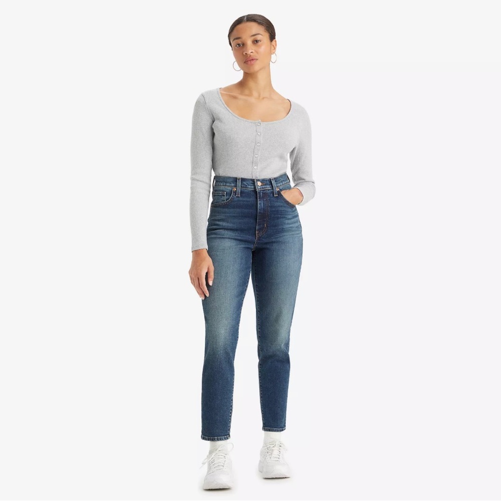 Levi’s High Waisted Mom Jeans Dark Blue Denim